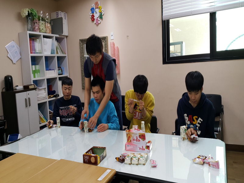 0bd719065caab869770ea9c88b087064_1430966894_9.jpg